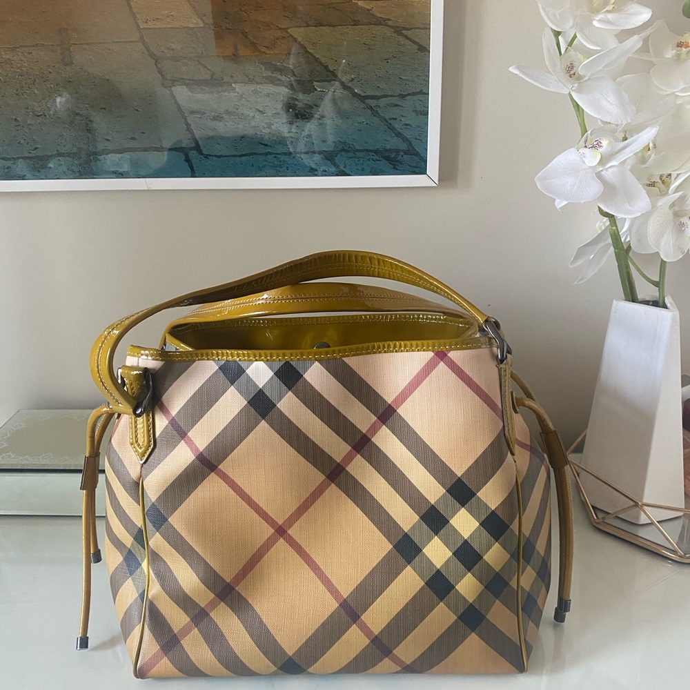 *MUST GO* Burberry Yellow Ombre Check PVC Supernova Tote